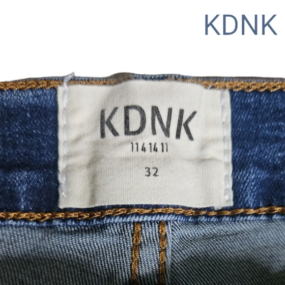 KDNK 11 4 14 11 Destroyed Knee Ankle Zip Jeans - Picture 8 of 8